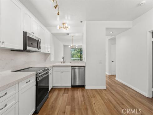 20331 Bluffside A216 Circle, Huntington Beach, CA