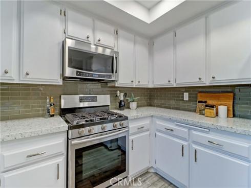 8566 Sierra 911-C , Huntington Beach, CA