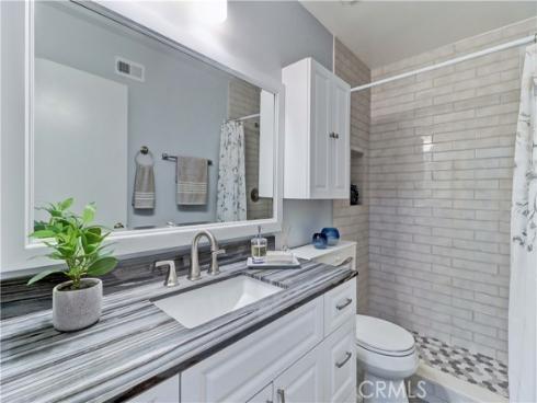 8566 Sierra 911-C , Huntington Beach, CA