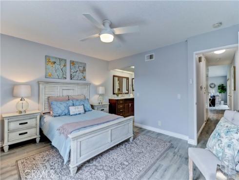 8566 Sierra 911-C , Huntington Beach, CA