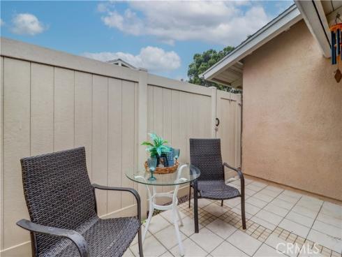 8566 Sierra 911-C , Huntington Beach, CA