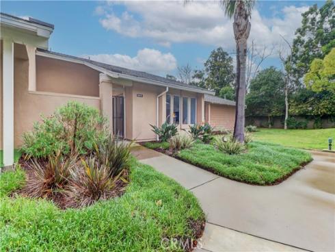 8566 Sierra 911-C , Huntington Beach, CA