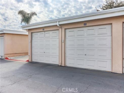 8566 Sierra 911-C , Huntington Beach, CA