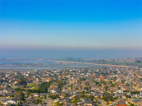 17761  Still Harbor   Lane, Huntington Beach, CA