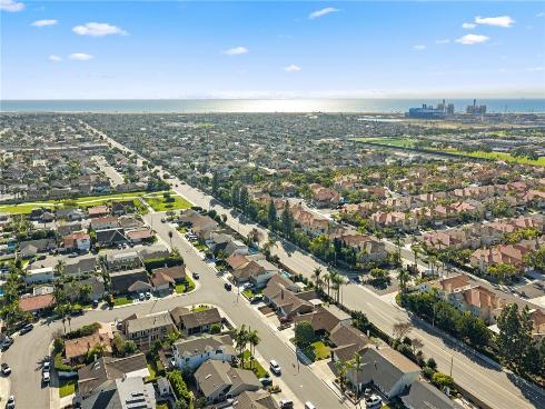 21091 Chubasco , Huntington Beach, CA