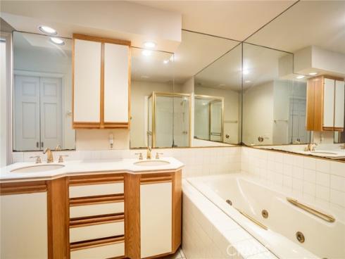 3572 Bravata , Huntington Beach, CA