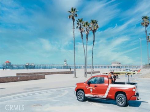 18202 Beach Boulevard, Huntington Beach, CA