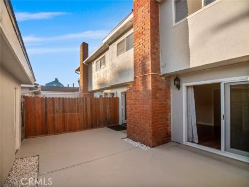 8125 Pawtucket , Huntington Beach, CA