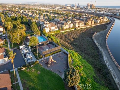 8125 Pawtucket , Huntington Beach, CA