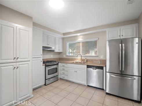 8125 Pawtucket , Huntington Beach, CA