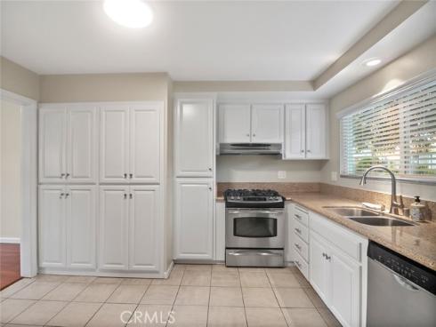 8125 Pawtucket , Huntington Beach, CA