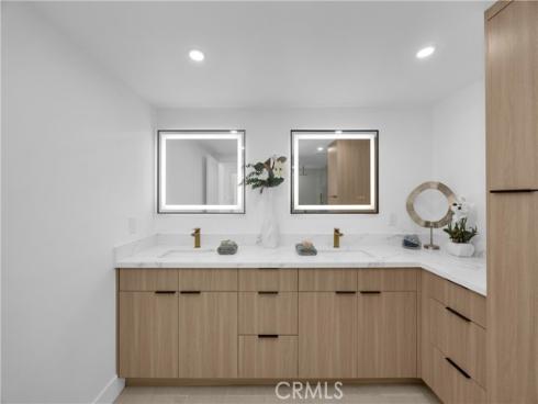 5852 Bellfield Lane, Huntington Beach, CA