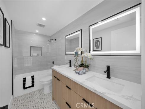 5852 Bellfield Lane, Huntington Beach, CA