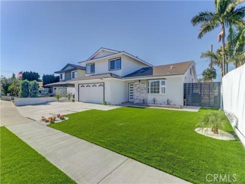 19691 Canberra Lane, Huntington Beach, CA