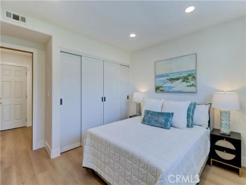 19691 Canberra Lane, Huntington Beach, CA