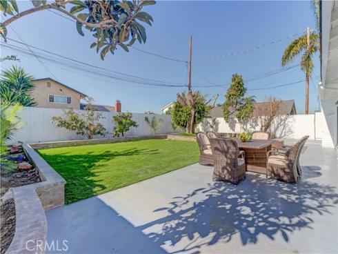 19691 Canberra Lane, Huntington Beach, CA