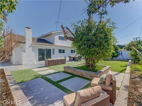 19691 Canberra Lane, Huntington Beach, CA