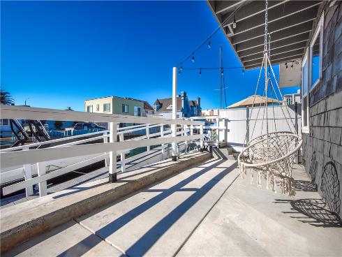 16791 Bayview Drive, Huntington Beach, CA