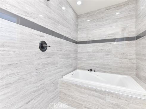 16791 Bayview Drive, Huntington Beach, CA