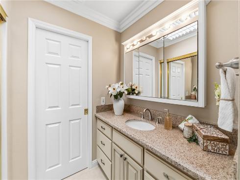 19741 Oceanaire , Huntington Beach, CA