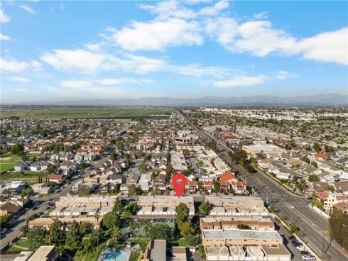 4956 Pearce Drive, Huntington Beach, CA