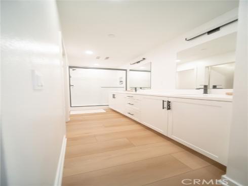 17952 Seaglass Drive, Huntington Beach, CA