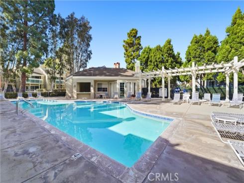 7322 Yellowtail Drive 104 , Huntington Beach, CA