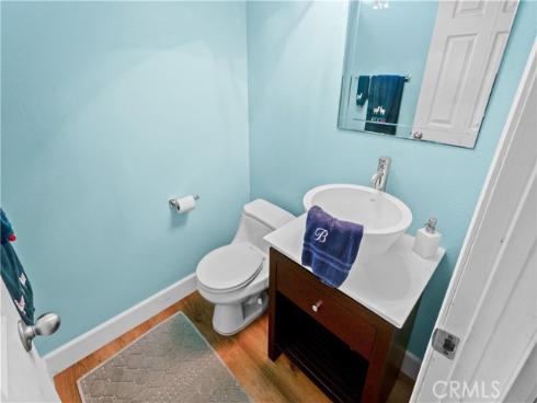 706 Oceanhill , Huntington Beach, CA