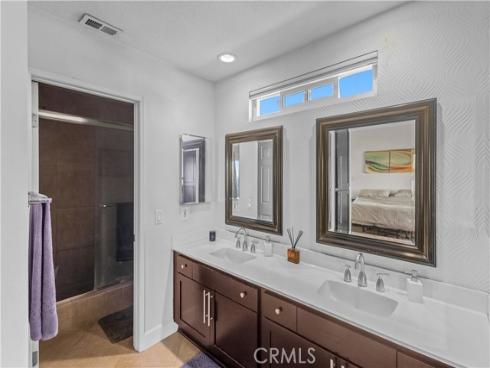 706 Oceanhill , Huntington Beach, CA