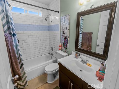 706 Oceanhill , Huntington Beach, CA