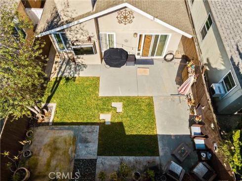 706 Oceanhill , Huntington Beach, CA