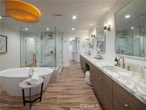 16572 Grimaud , Huntington Beach, CA