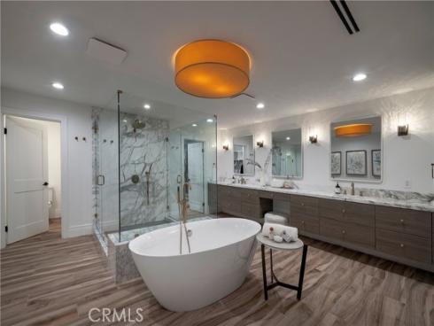 16572 Grimaud , Huntington Beach, CA