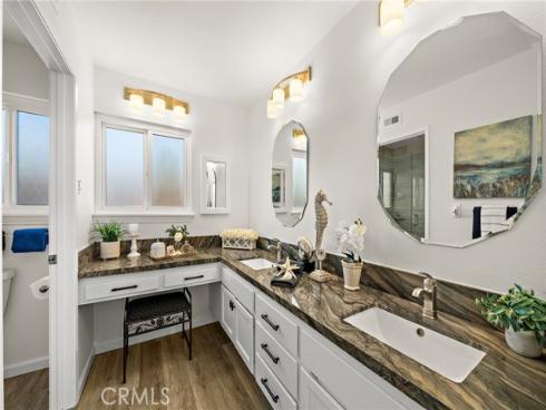 6221 Moonfield , Huntington Beach, CA