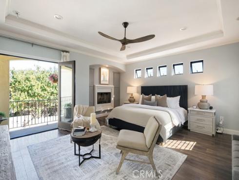 736 14th , Huntington Beach, CA