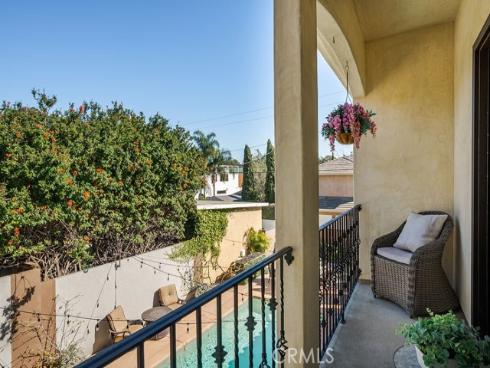 736 14th , Huntington Beach, CA