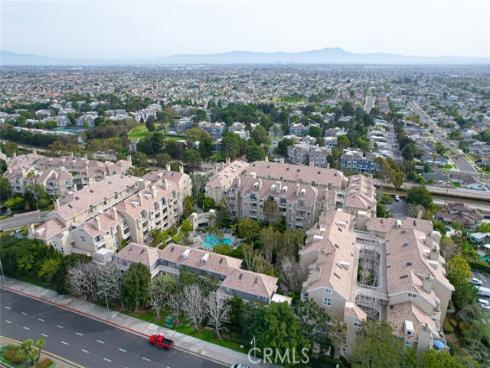 20331  Bluffside  417  Circle, Huntington Beach, CA