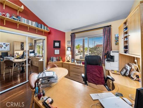 427  21st  , Huntington Beach, CA