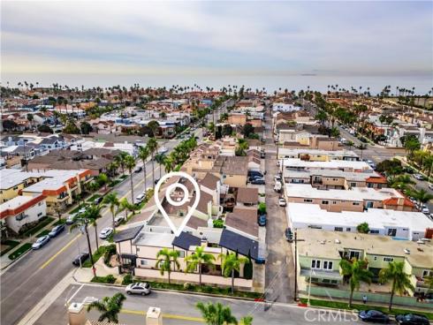 427  21st  , Huntington Beach, CA