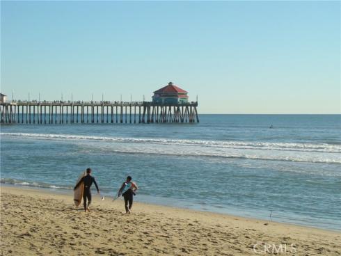 427  21st  , Huntington Beach, CA