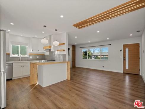 14592  Belmar   Circle, Huntington Beach, CA