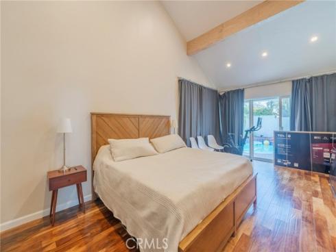 3962  Mistral  , Huntington Beach, CA