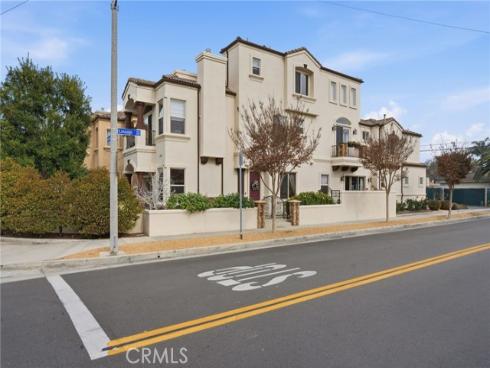 1202  Huntington   Street, Huntington Beach, CA