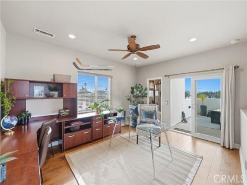 1202  Huntington   Street, Huntington Beach, CA