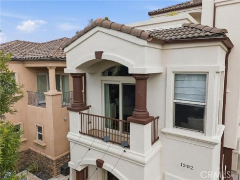 1202  Huntington   Street, Huntington Beach, CA