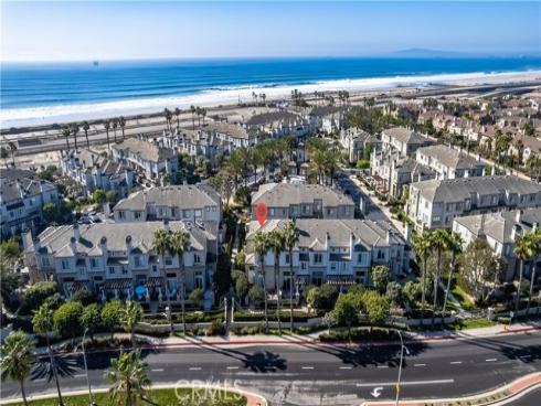 19328  Surfwave   Drive, Huntington Beach, CA