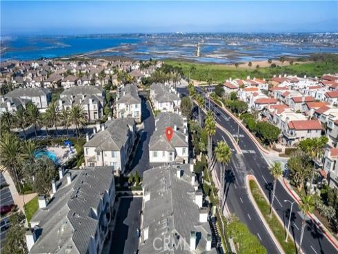 19328  Surfwave   Drive, Huntington Beach, CA