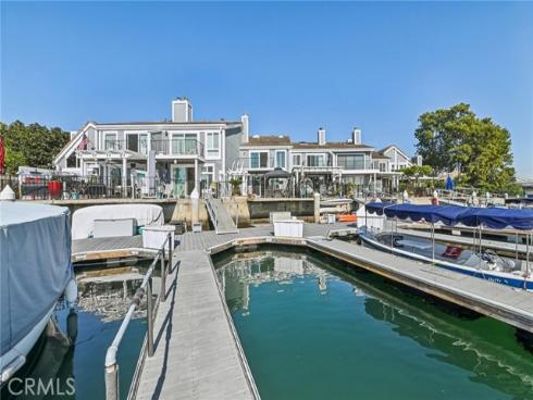 3592  Windspun  , Huntington Beach, CA