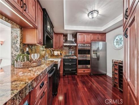 3592  Windspun  , Huntington Beach, CA