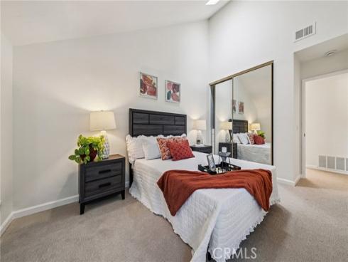 3592  Windspun  , Huntington Beach, CA